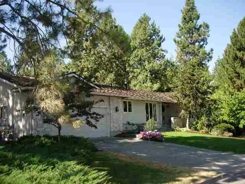 1612 E 63rd, Spokane, WA 99223 photo 2