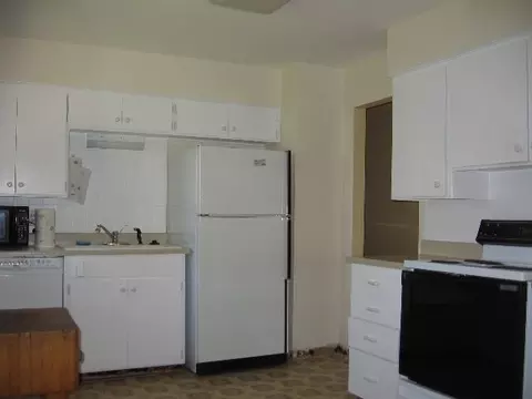 1917 E 40th, Spokane, WA 99203 photo 3