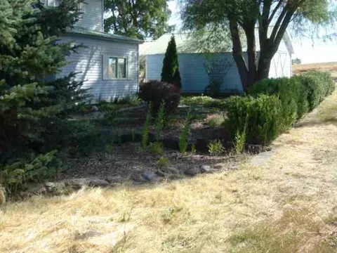 410 E 5th St, Spangle, WA 99031 photo 7