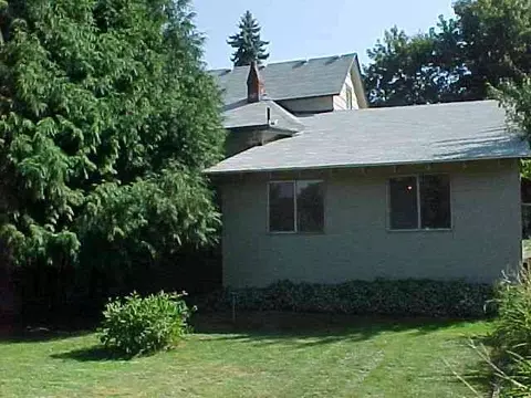 1109 E 12th Ave, Spokane, WA 99202 photo 4