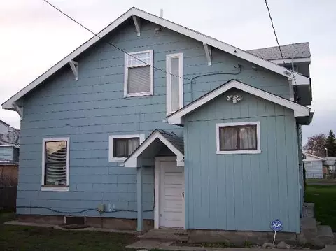 1732 Everett, Spokane, WA 99207 photo 2