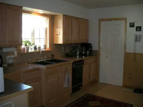 3634 E 5th, Spokane, WA 99202 photo 2