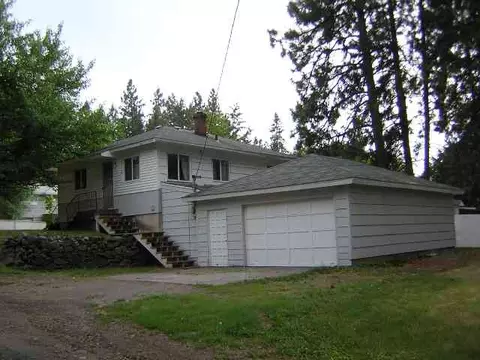 3827 E 12, Spokane, WA 99202 photo 2