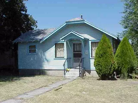 1325 E Crown, Spokane, WA 99207 photo 1
