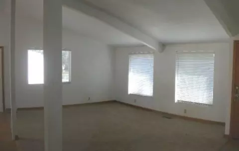 3111 E 36th Ave, Spokane, WA 99223 photo 3
