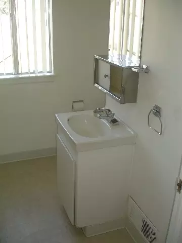 1107 E 40th, Spokane, WA 99203 photo 6