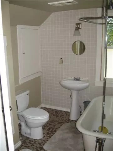 21 E 30th, Spokane, WA 99203 photo 6