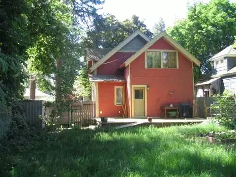 21 E 30th, Spokane, WA 99203 photo 2