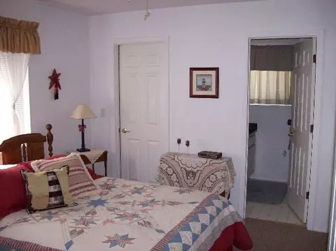 561 Everett, Spokane, WA 99207 photo 6