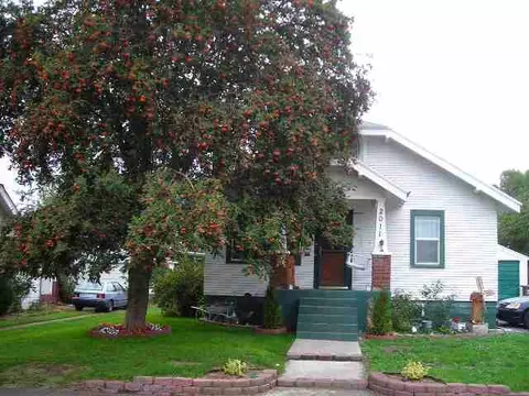 2011 E Lacrosse, Spokane, WA 99207 photo 1