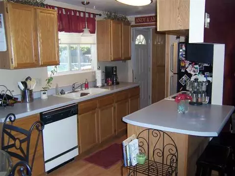 7902 E Nora, Spokane Valley, WA 99212 photo 5