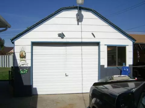 2223 E Longfellow, Spokane, WA 99207 photo 2