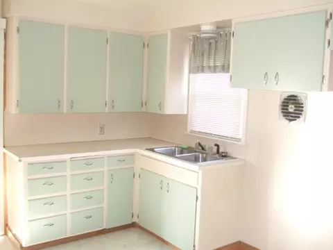 2618 E Central, Spokane, WA 99207 photo 2
