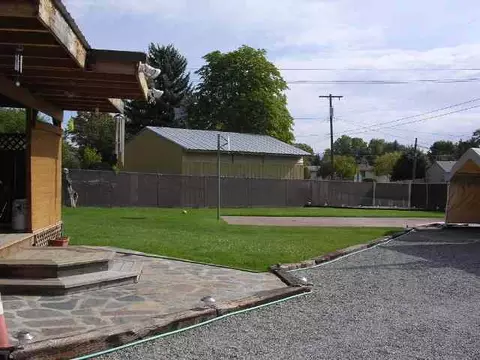9802 E Sharp, Spokane, WA 99206 photo 2
