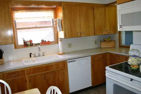 821 Everett, Spokane, WA 99207 photo 3