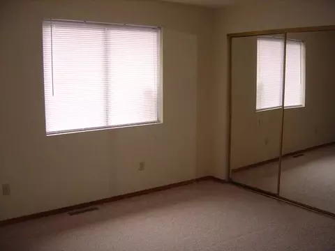 614 E 17th, Spokane, WA 99203 photo 6