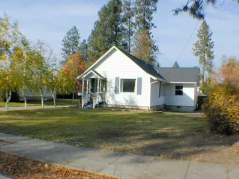 1027 E 34th, Spokane, WA 99203 photo 1