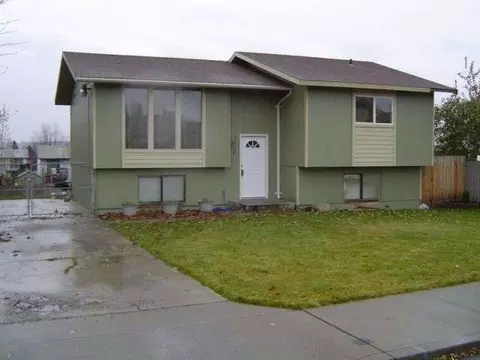 3306 E Garnet, Spokane, WA 99217 photo 1
