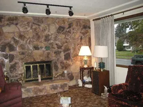 524 E Queen Ave, Spokane, WA 99207 photo 2