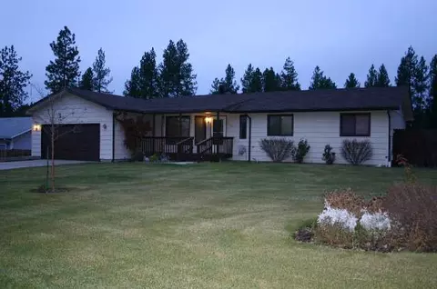 2121 E Carlson Ct, Spokane, WA 99208 photo 1