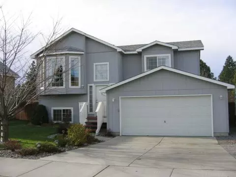 8317 N Parkway Dr, Spokane, WA 99208 photo 1