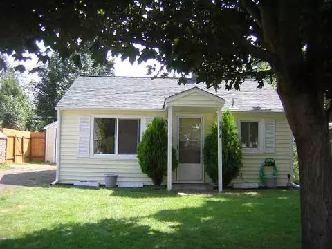 1404 E 39th, Spokane, WA 99203 photo 1