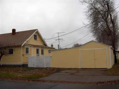 1204 E Hoffman, Spokane, WA 99207 photo 1