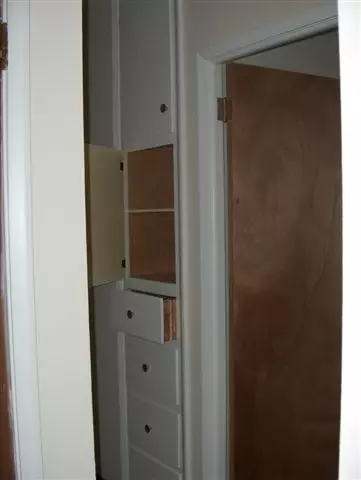 1204 E Hoffman, Spokane, WA 99207 photo 5