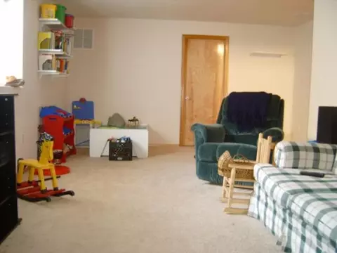1608 E Joseph, Spokane, WA 99208 photo 2