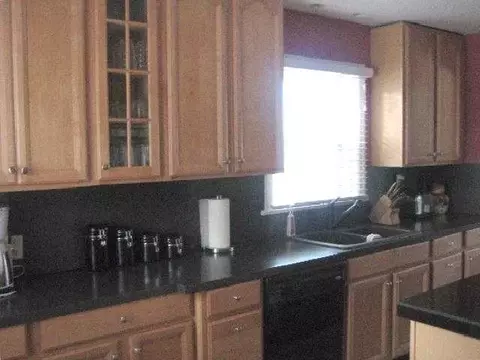 804 E 33rd Ave, Spokane, WA 99203 photo 5