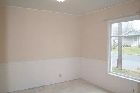 220 E Fairview Ave, Spokane, WA 99207 photo 9