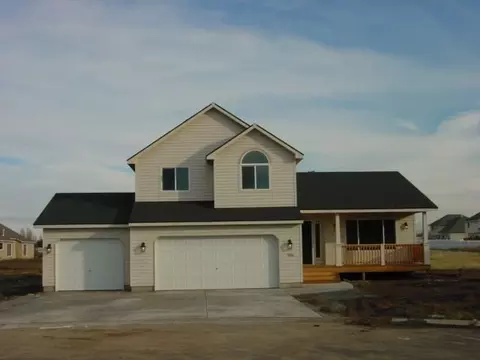 2606 W Westover, Spokane, WA 99208 photo 1