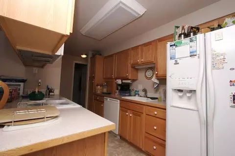 208 E Weile Ave #2 - GROUND, Spokane, WA 99208 photo 3