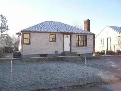 2708 E Pacific, Spokane, WA 99202 photo 1