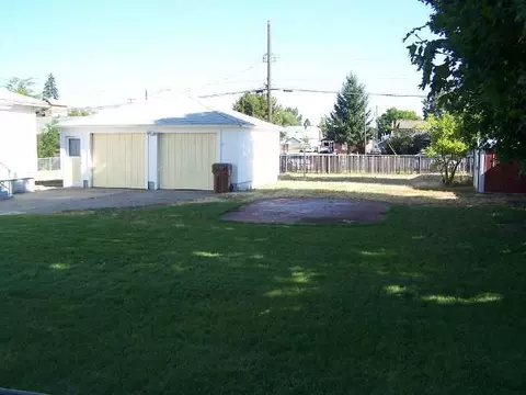 2117 E Diamond, Spokane, WA 99207 photo 8