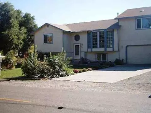 11010 E 4th Ave, Spokane Valley, WA 99206 photo 5