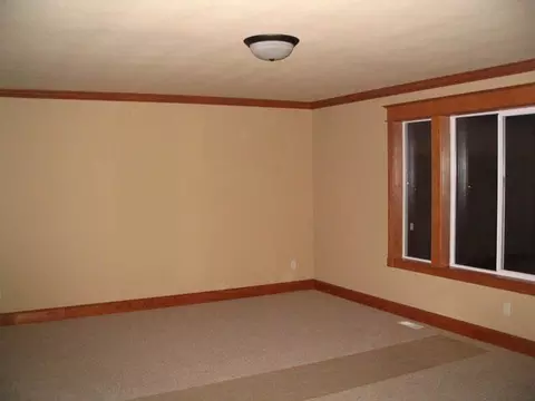 921 E Harding Ct, Spokane, WA 99218 photo 7