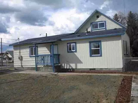 2706 E Joseph, Spokane, WA 99207 photo 2