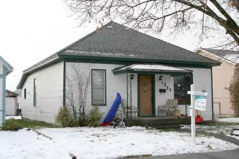 1304 E Gordon, Spokane, WA 99207 photo 1