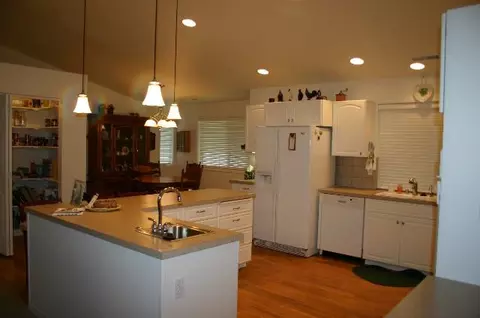 5113 E Whitehall, Colbert, WA 99005 photo 2