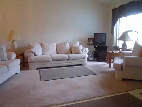 2202 E Lacrosse, Spokane, WA 99207 photo 2