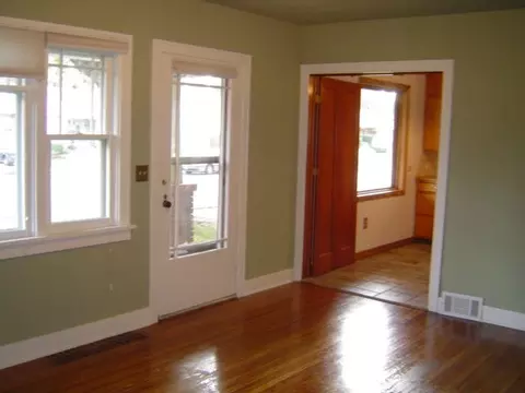 737 E 34th, Spokane, WA 99203 photo 5