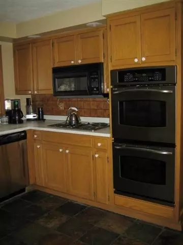 1127 E 26th Ave, Spokane, WA 99203 photo 3