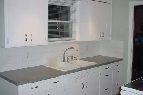 518 E Hoffman, Spokane, WA 99207 photo 5