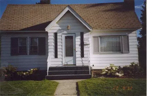 518 E Hoffman, Spokane, WA 99207 photo 1