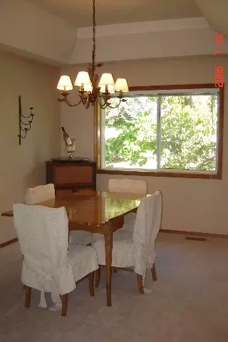 409 E Pine Glen Ct, Spokane, WA 99208 photo 6