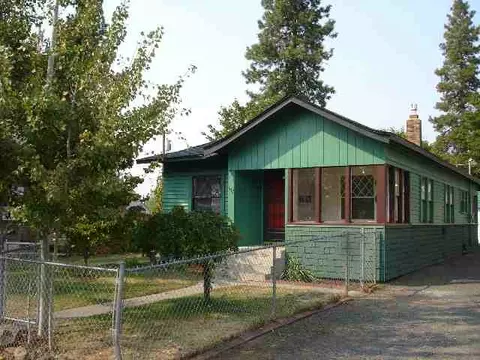 617 E 33, Spokane, WA 99203 photo 1