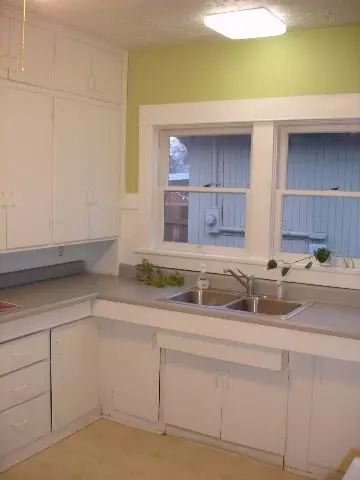 617 E 33, Spokane, WA 99203 photo 4