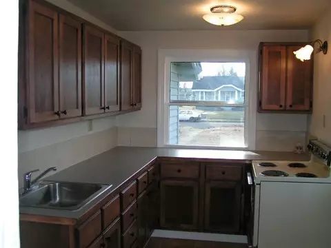 1643 E Gordon, Spokane, WA 99207 photo 1