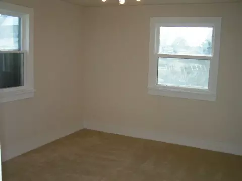 1643 E Gordon, Spokane, WA 99207 photo 3